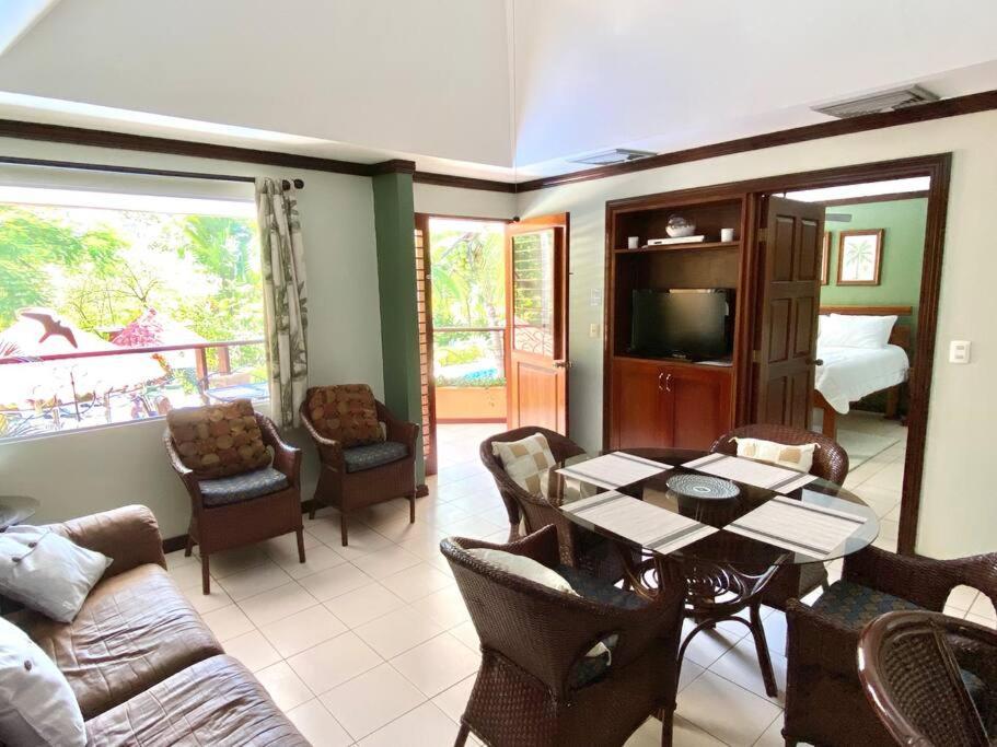Lovely 2-Bdroom Condo In Laguna Eco Village Resort Кепос Экстерьер фото
